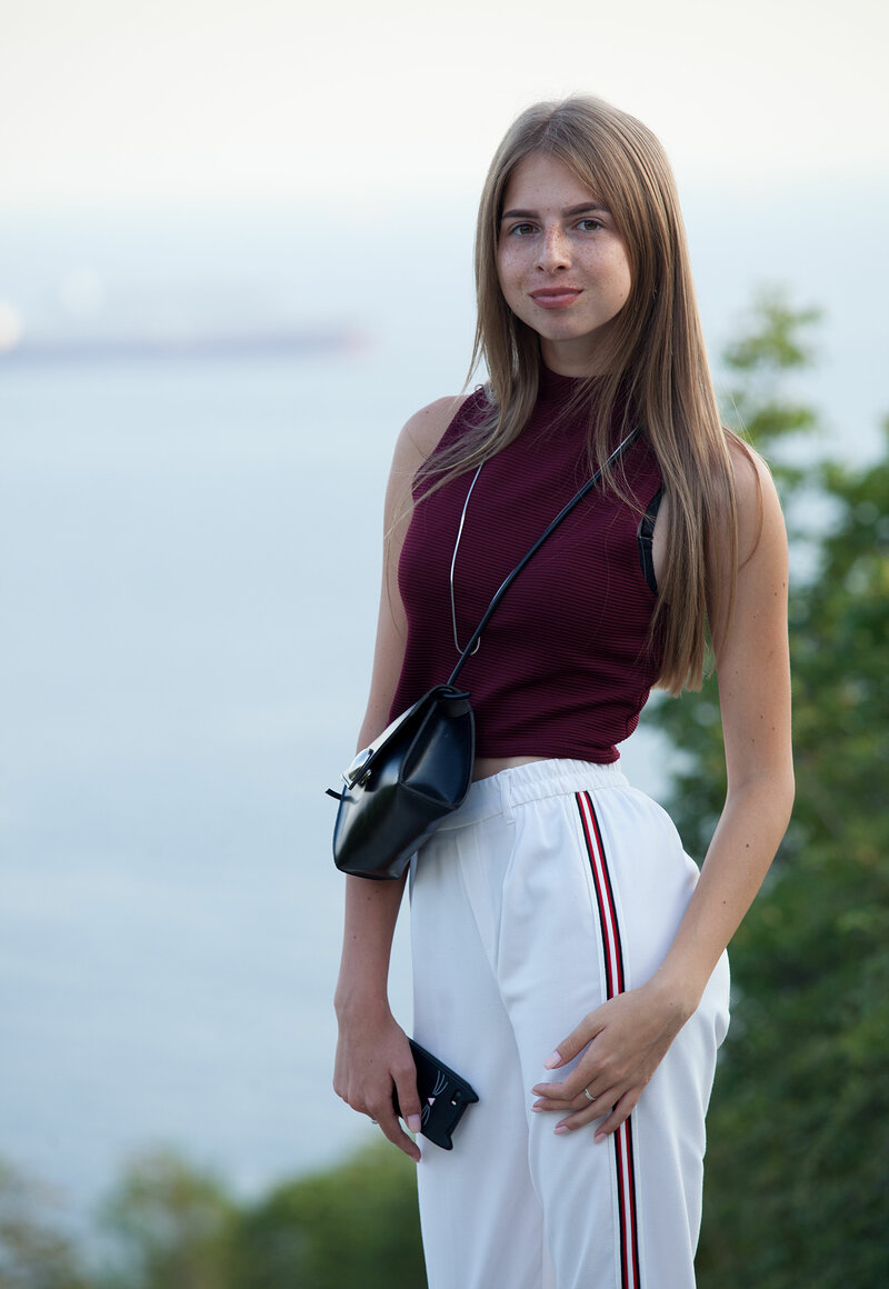 Оксана, 24